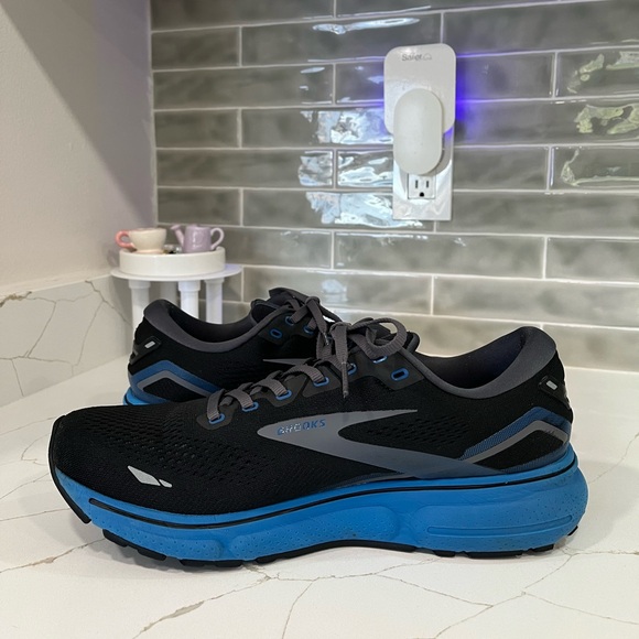 Brooks Ghost 15 Running Shoes. Men’s Size 11.5 Color Black - Picture 4 of 10